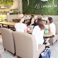 璐露野生活Luluyelife Café