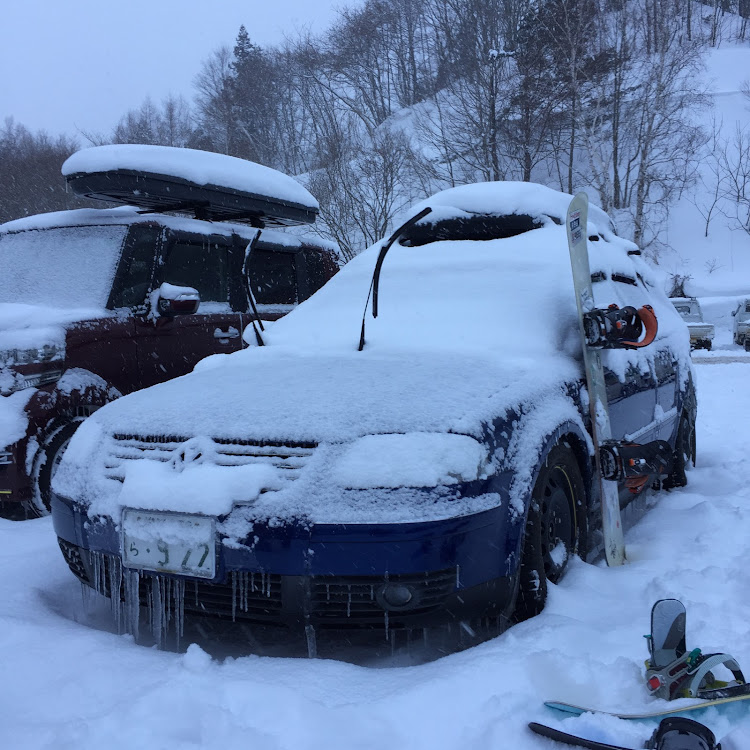 パサートのドライブ・ホイール交換・DIYに関するカスタム事例の投稿画像2枚目