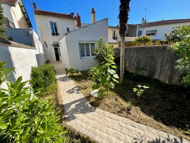 Vente maison 5 pièces 104 m² à La Rochelle (17000), 508 000 €