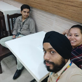 Gurmeet Singh at Chai Point, Sector 21,  photos