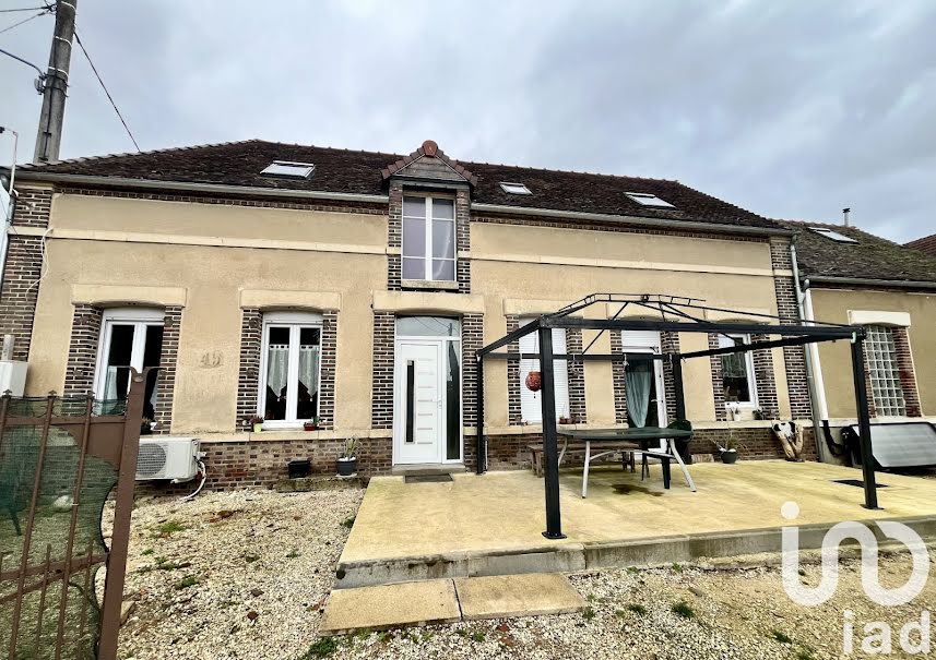 Vente maison 5 pièces 138 m² à Planty (10160), 185 000 €