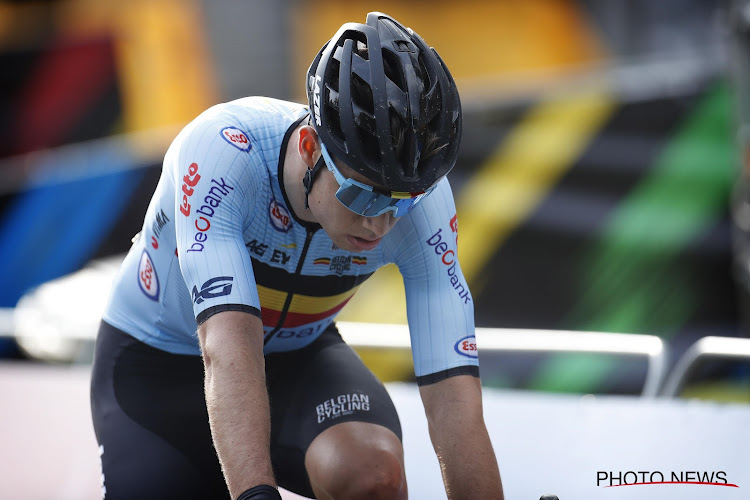 Van Aert bekent eerlijk dat hij niet goed genoeg was: "Medaille voor Stuyven was mooi geweest, daar baal ik wel van"