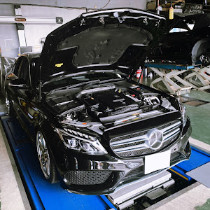 Cクラス セダン W205