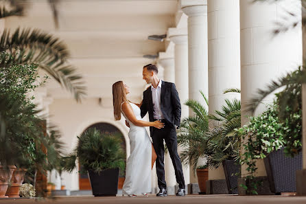 Fotografo di matrimoni Denis Vyalov (vyalovdenis). Foto del 12 luglio 2022