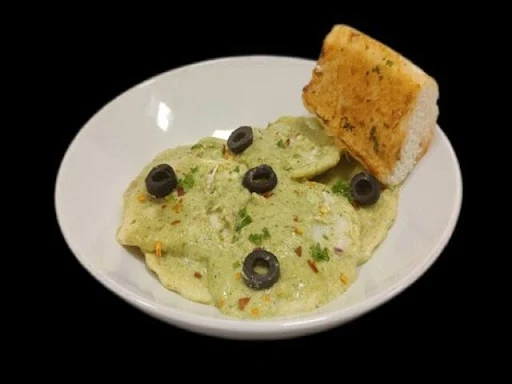 Spinach Ravioli- Broccoli sauce