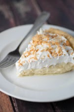 Old Fashioned Coconut Cream Pie was pinched from <a href="http://modernmommyhood.com/2015/07/old-fashioned-coconut-cream-pie-recipe.html" target="_blank">modernmommyhood.com.</a>