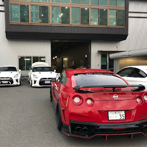 NISSAN GT-R R35