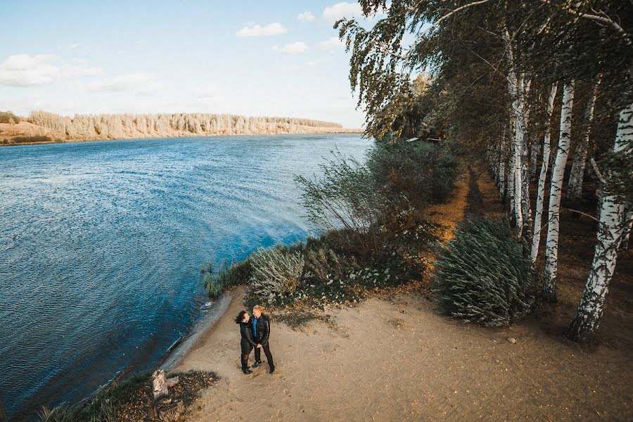 Wedding photographer Maksim Mashkov (vaxa). Photo of 14 October 2015