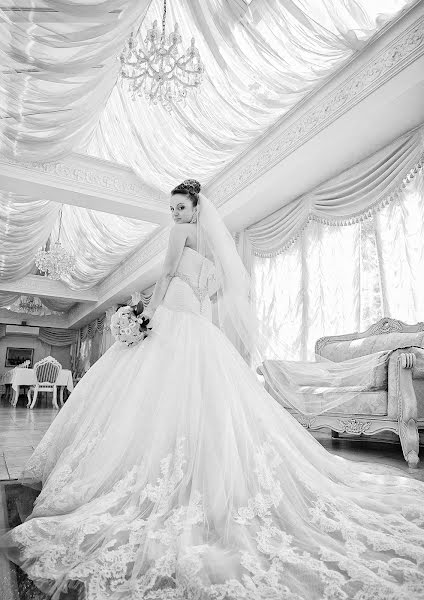 Esküvői fotós Aleksey Novikov (alexnovikov). Készítés ideje: 2013 december 18.