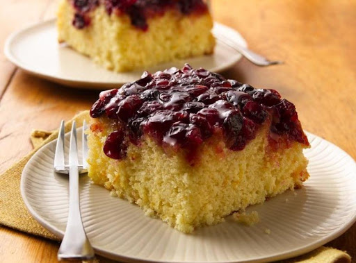 Cranberry-Orange Topsy-Turvy Cake