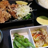 百八魚場 - 平價生魚片丼飯定食(家樂福重慶店)