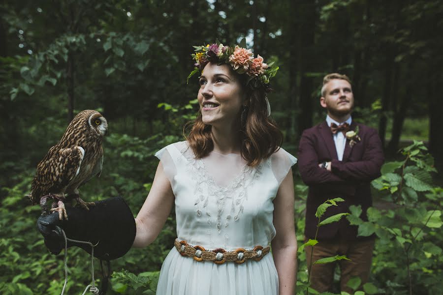 Fotógrafo de casamento Artem Vindrievskiy (vindrievsky). Foto de 18 de agosto 2015