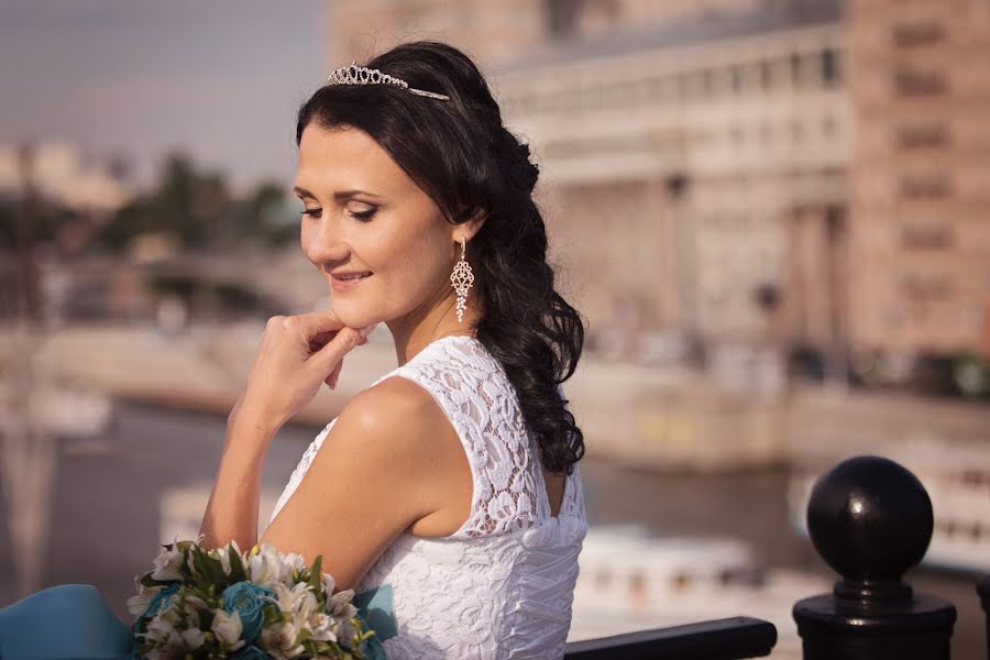 Wedding photographer Yana Slavinskaya (sentyabryaka). Photo of 30 June 2014