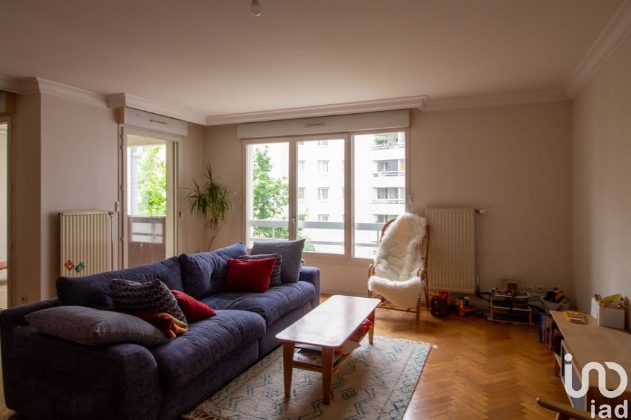 Location  appartement 5 pièces 113 m² à Villeurbanne (69100), 1 490 €