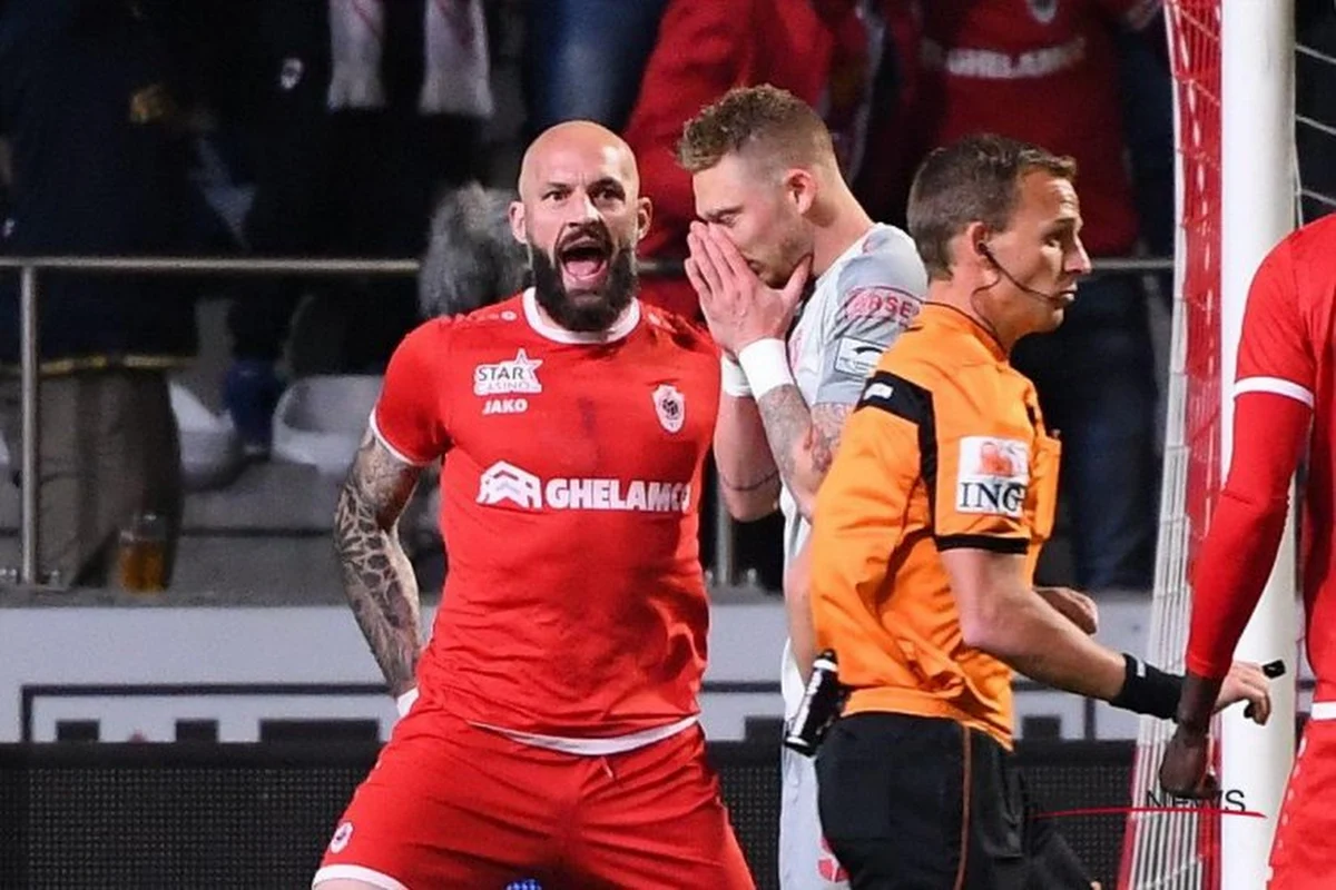 Le Standard manque de mener, l'Antwerp s'installe sur le podium après un match animé (et arrêté)