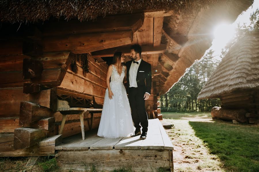 Fotógrafo de casamento Iwona Wiesław Szczurowie (alfakadr). Foto de 14 de dezembro 2020