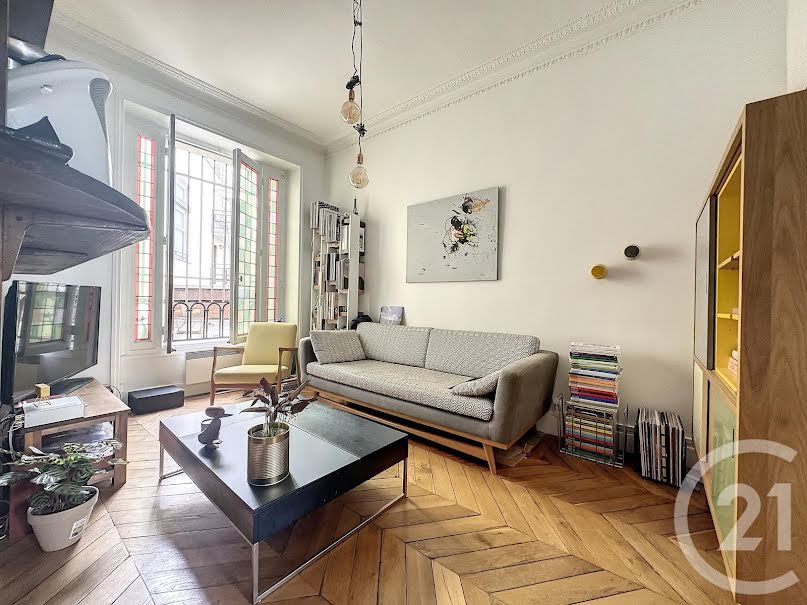 Vente appartement 2 pièces 37.25 m² à Paris 18ème (75018), 299 000 €