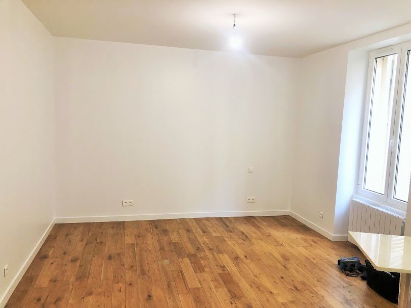 Vente appartement 1 pièce 28 m² à Paris 16ème (75016), 350 000 €