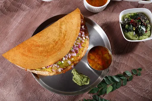 Onion Masala Bombat Dosa