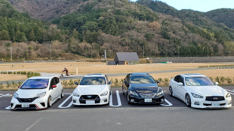 スカイラインのご挨拶行脚・今年もカメ活デブ活？？・今年も宜しくお願い致します🙇‍♂️・86ナイスバディ・渋いマークXに関するカスタム事例の投稿画像7枚目