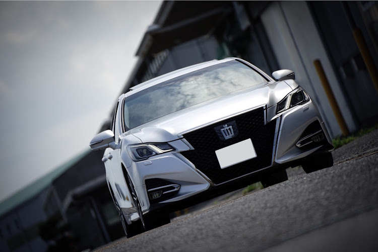 クラウンアスリートのARS210に関するカスタム事例の投稿画像1枚目