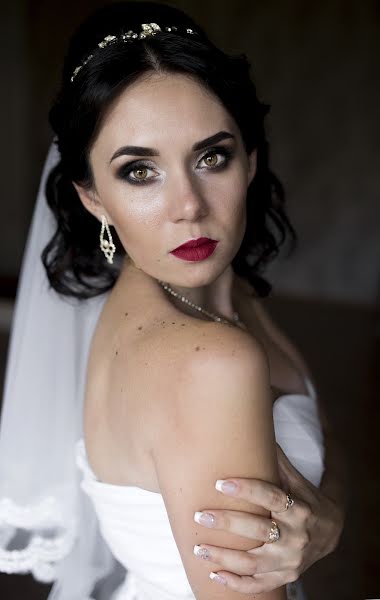 Wedding photographer Tatyana Tenkovskaya (tenkovskaya). Photo of 30 March 2019