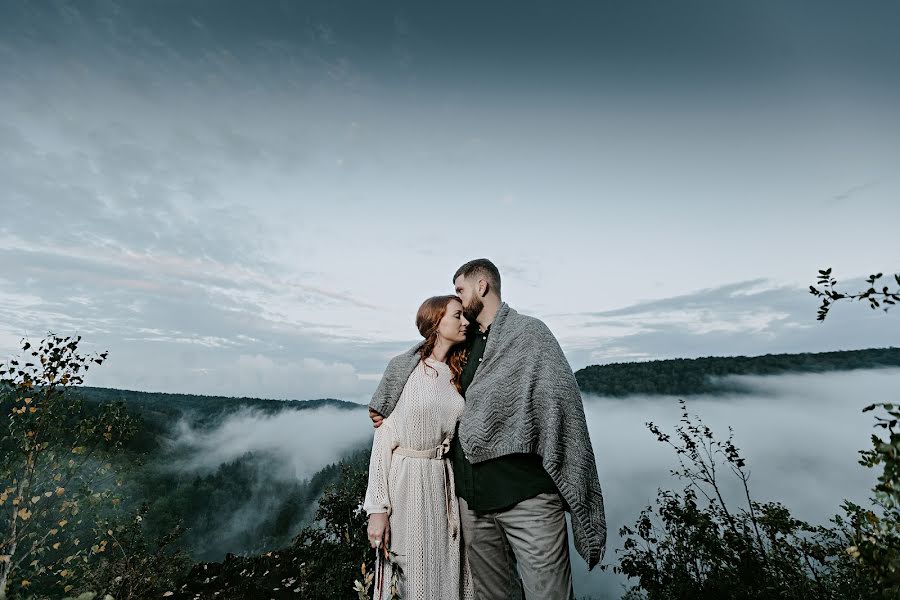 Bryllupsfotograf Elena Zhukova (photomemories). Bilde av 9 februar 2021