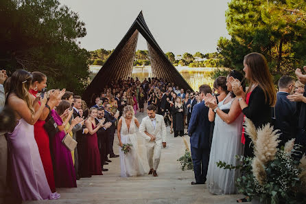 Wedding photographer Mika Alvarez (mikaalvarez). Photo of 9 April 2019