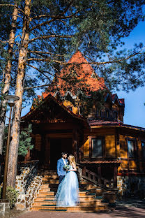 Fotógrafo de casamento Naska Odincova (ecehbka). Foto de 9 de maio 2016