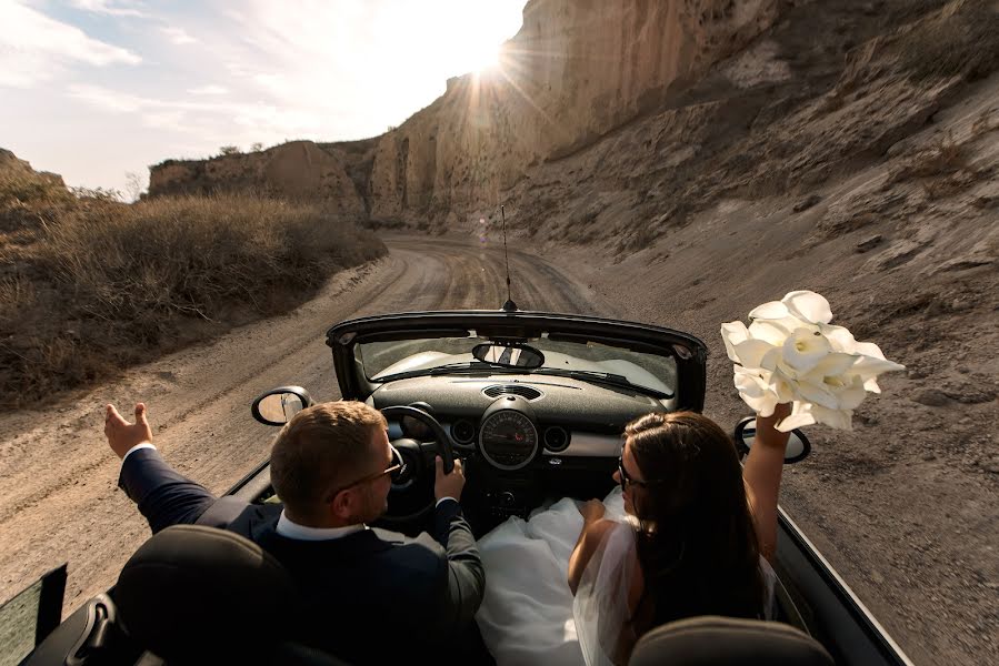 Fotografo di matrimoni Olga Toka (olgatokastudio). Foto del 14 marzo 2022