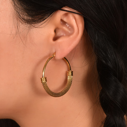 Title 6, Popular Exaggerated Stainless Steel Circle Wove...