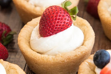 Cheesecake Sugar Cookie Cups