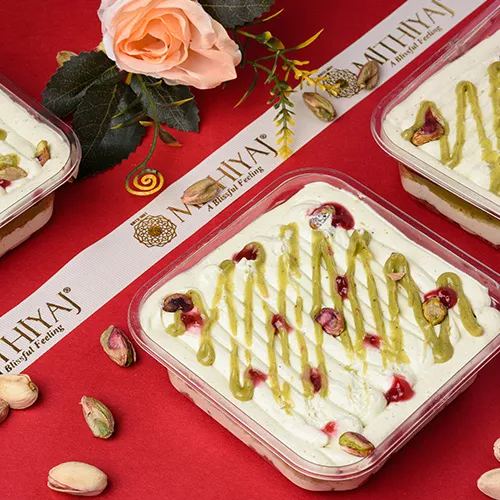 Raspberry Pistachio Dessert (250 Gms)