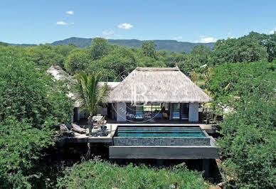 Maison avec piscine 6