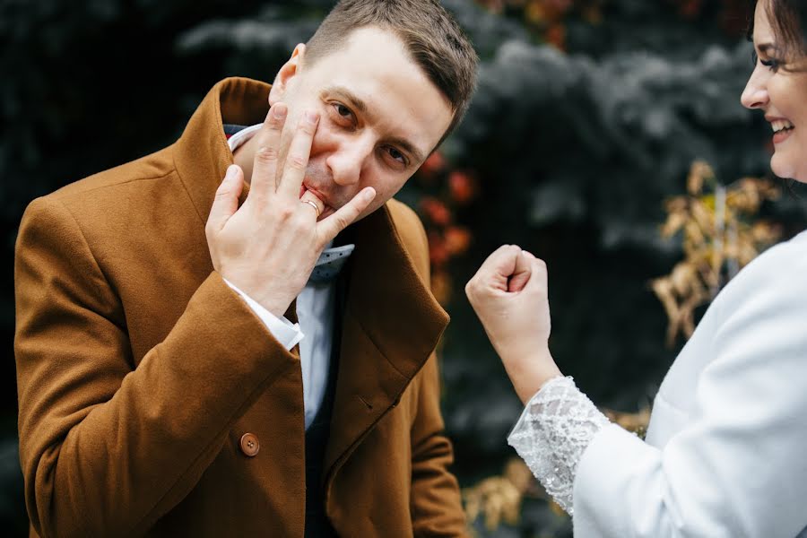 Fotógrafo de casamento Kirill Surkov (surkovkirill). Foto de 28 de outubro 2019