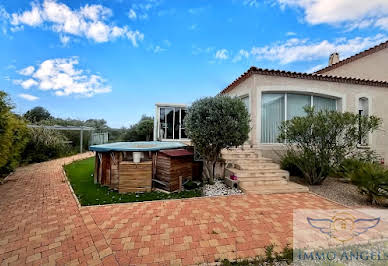 House with pool and terrace 1