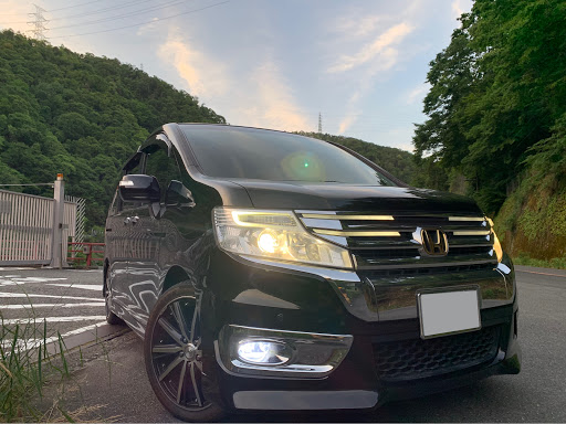 ホンダ ステップワゴンスパーダを華麗にカスタム By K King 2019 05 29 ファミリーカーと侮ることなかれ あくまでもファミリーカーですが 笑ステッ Cartune