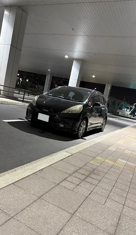 フィットのフィットRS・GE8・夜ショットに関するカスタム事例の投稿画像1枚目