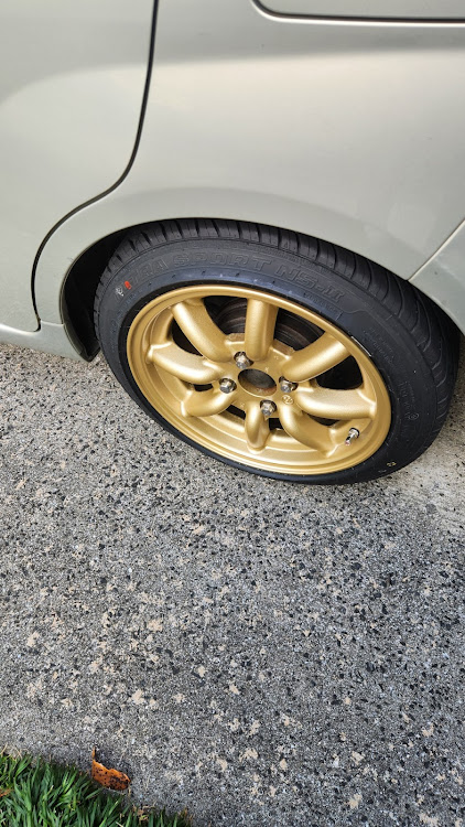 ミラのセンターキャップ・早速神隠しに😭・リアバンパー・HなKSに関するカスタム事例の投稿画像6枚目