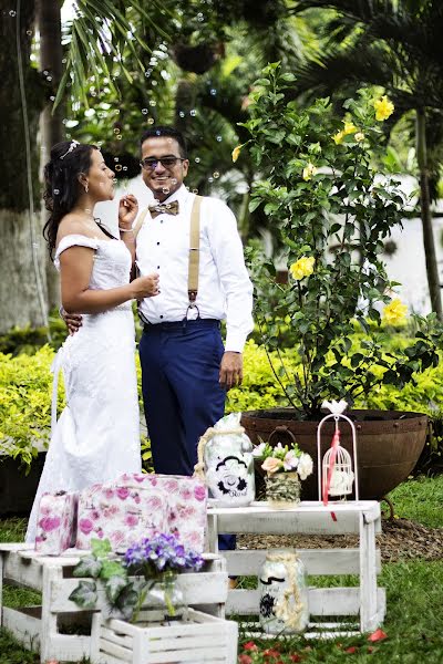 Wedding photographer Oscar Fernando Dorado Enciso (doradoenciso). Photo of 27 February 2017