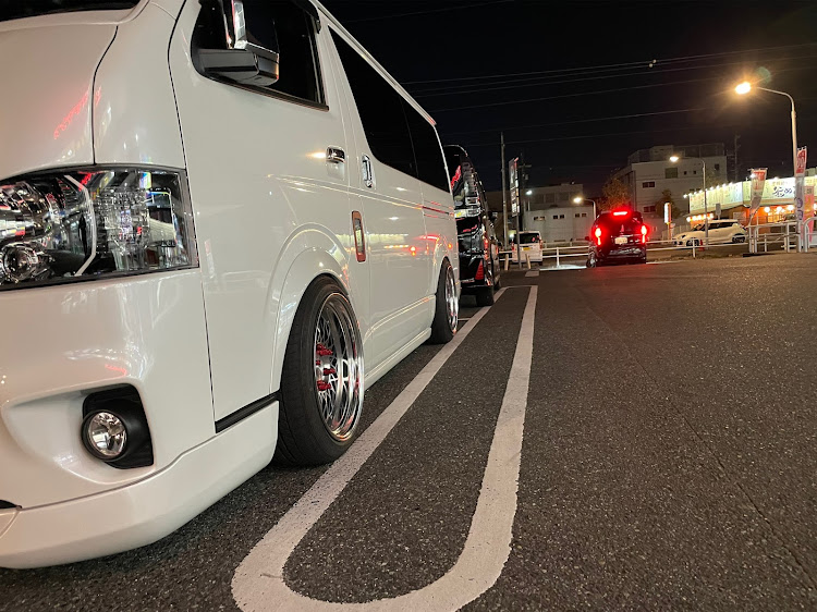 ハイエースバンのニタさんが投稿したカスタム事例の投稿画像2枚目