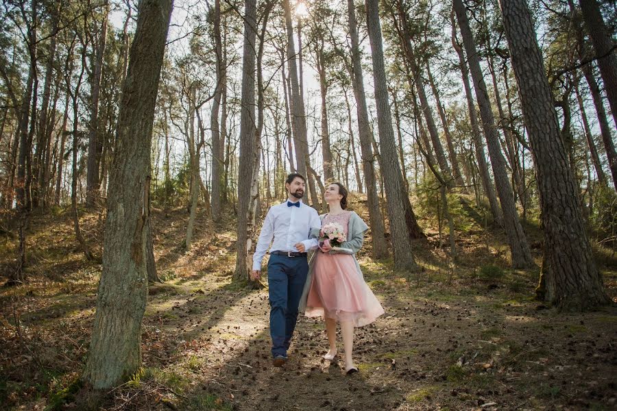 Wedding photographer Kaleriya Petrovskaya (lira192021). Photo of 16 April 2018