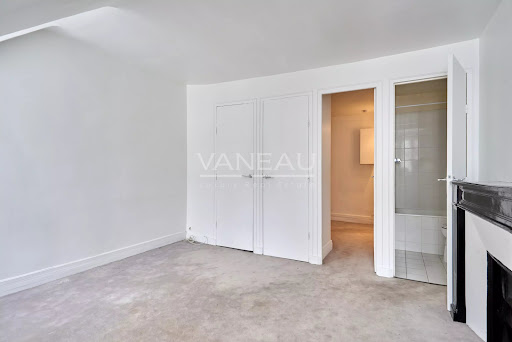 Apartment 3