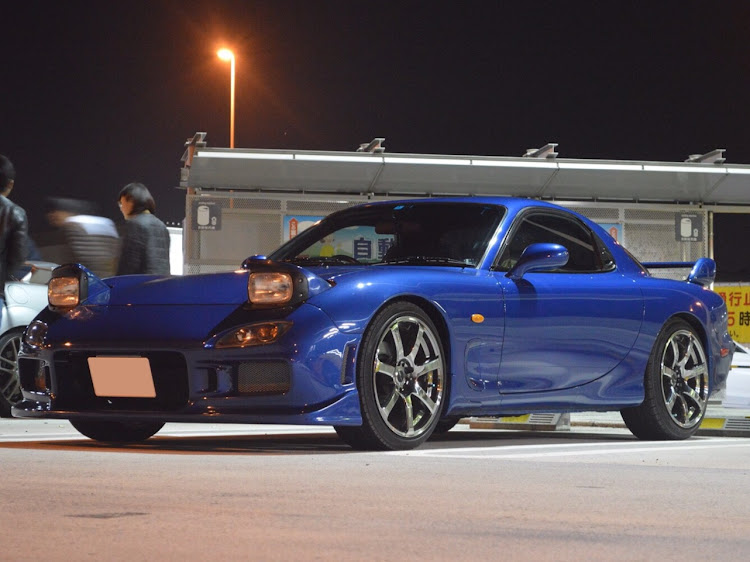 RX-7のRX-7・ロータリーエンジン・初投稿に関するカスタム事例の投稿画像1枚目