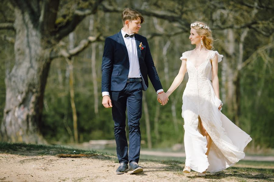 Wedding photographer Oleg Marchenko (mfoto). Photo of 26 April 2015