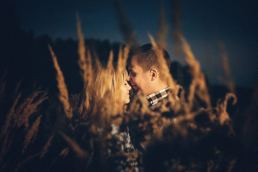 Fotografo di matrimoni Katerina Luschik (sunday). Foto del 12 ottobre 2016