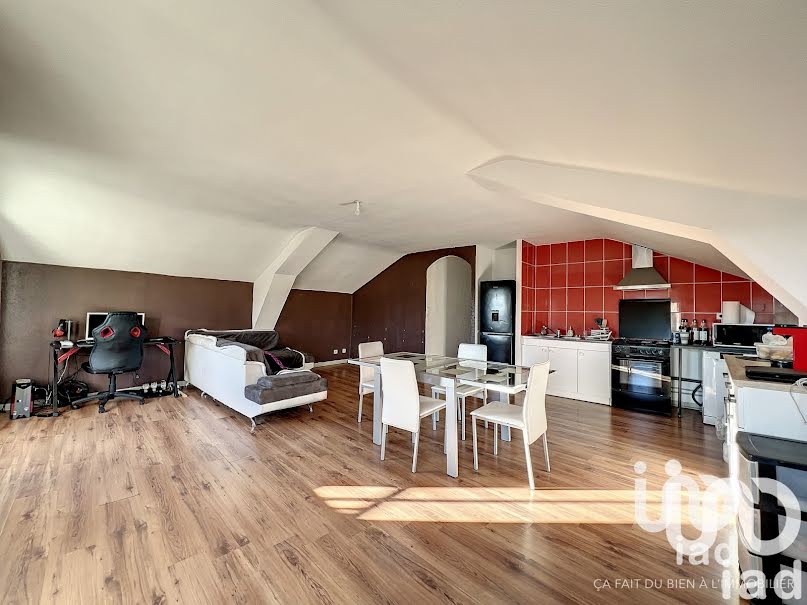 Vente appartement 3 pièces 62 m² à Landos (43340), 48 000 €