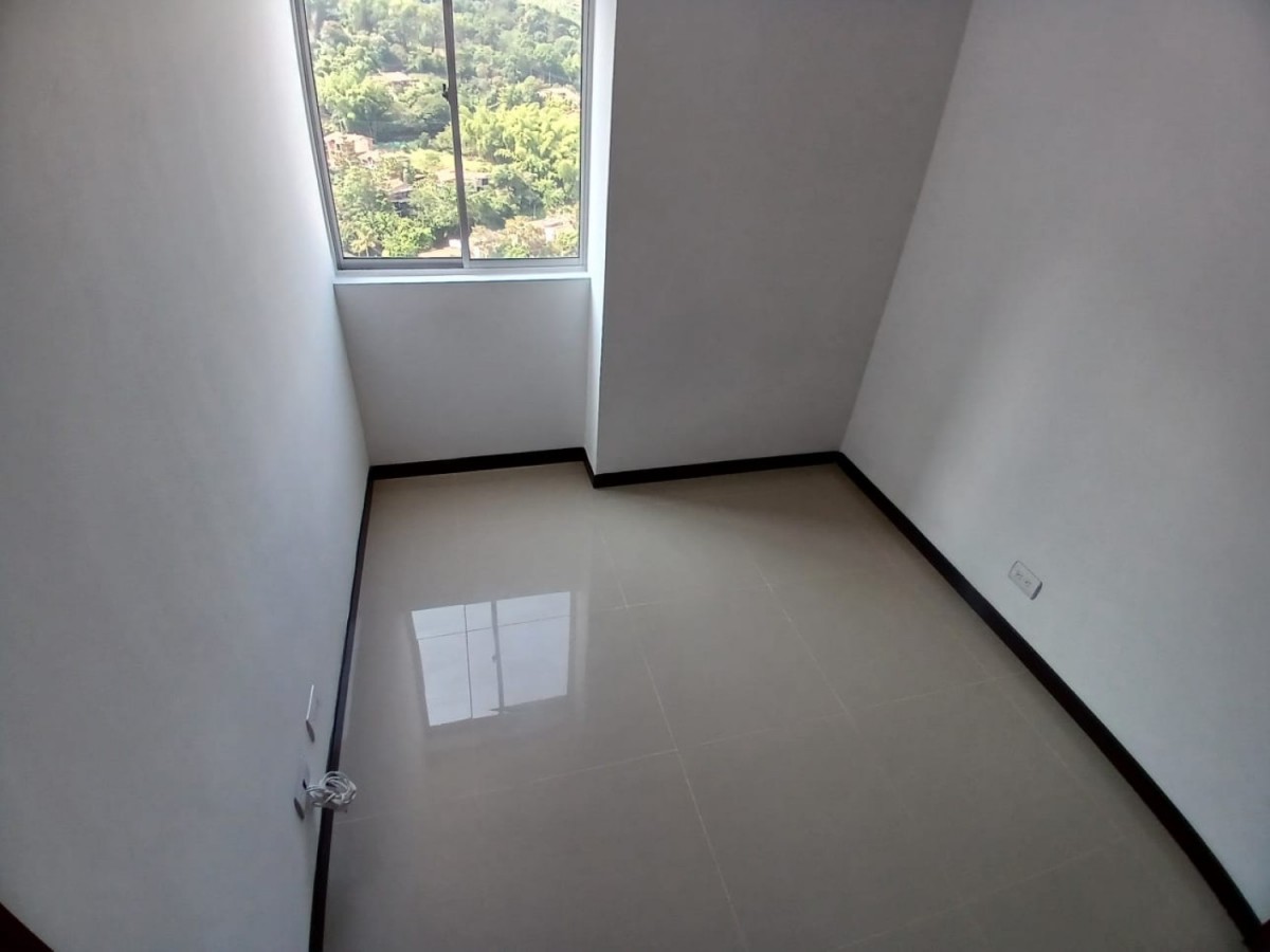 Apartamento En Venta - Alto De Las Flores, Sabaneta