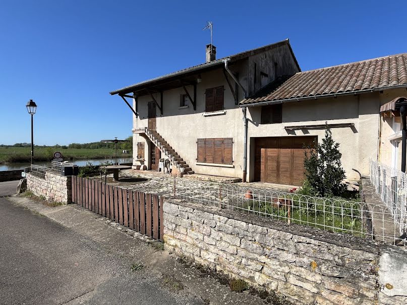 Vente maison 8 pièces 160 m² à Cuisery (71290), 170 000 €