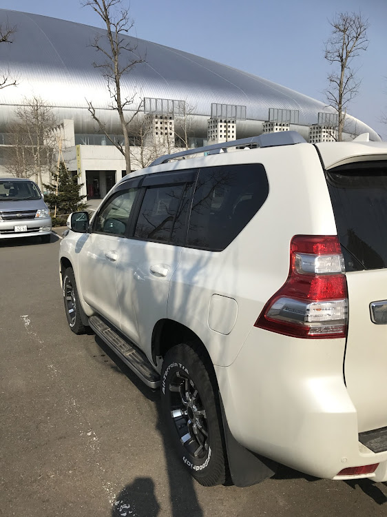 いっちー@札幌市さんが投稿したプラド150後期・プリウスα・過去車に関するカスタム事例の投稿画像2枚目